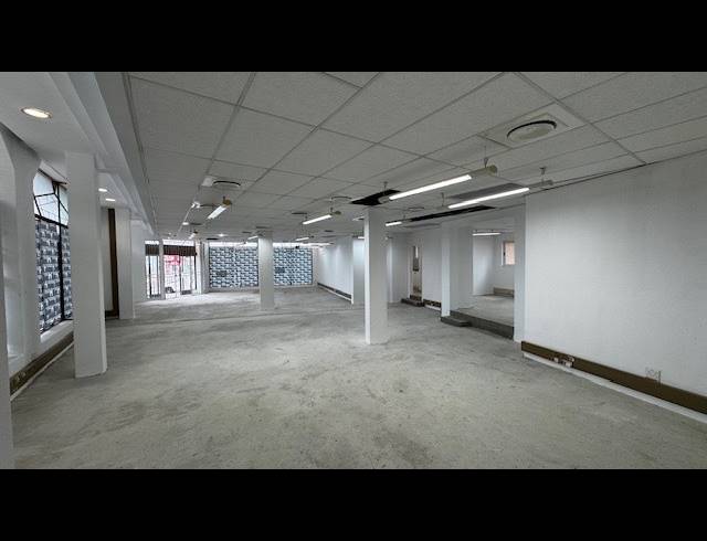 289M² OFFICE TO LET IN MUSGRAVE